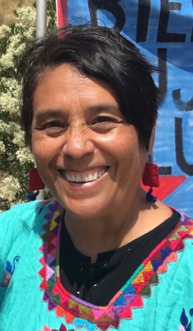 Picture of Professor Leda Ramos